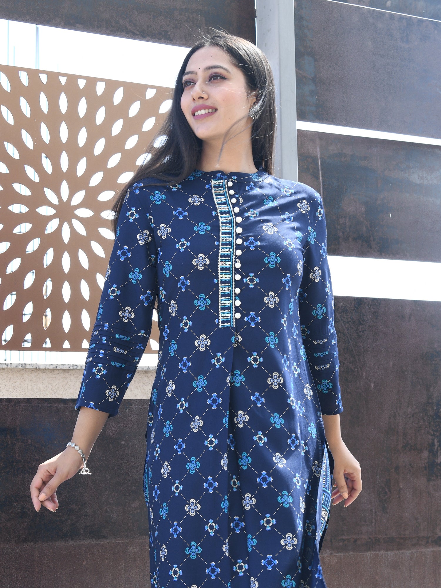 AAHELI BLUE PRINTED HANDWORK KURTA WITH PANT SET