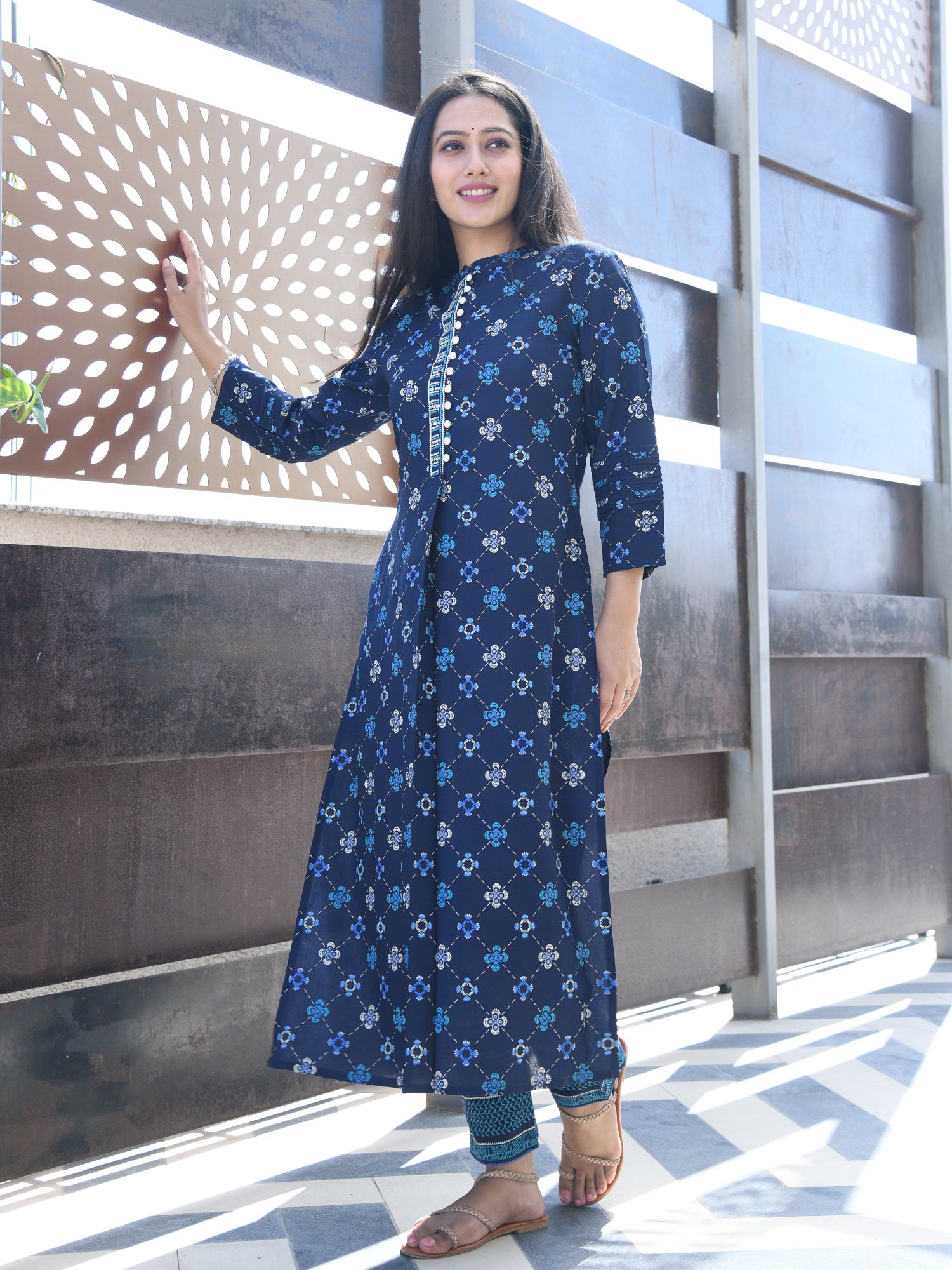 AAHELI BLUE PRINTED HANDWORK KURTA WITH PANT SET