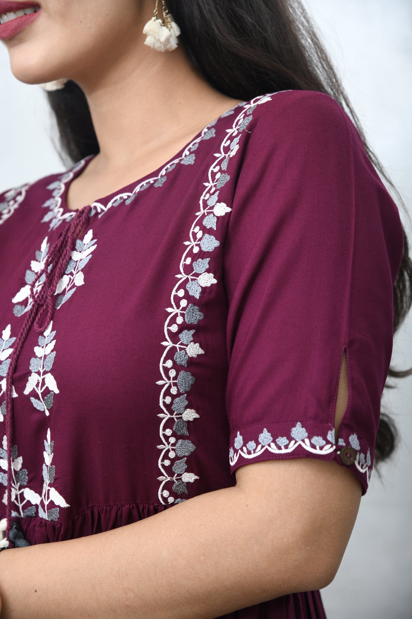 BEETROOT EMBROIDERED DRESS | Relove
