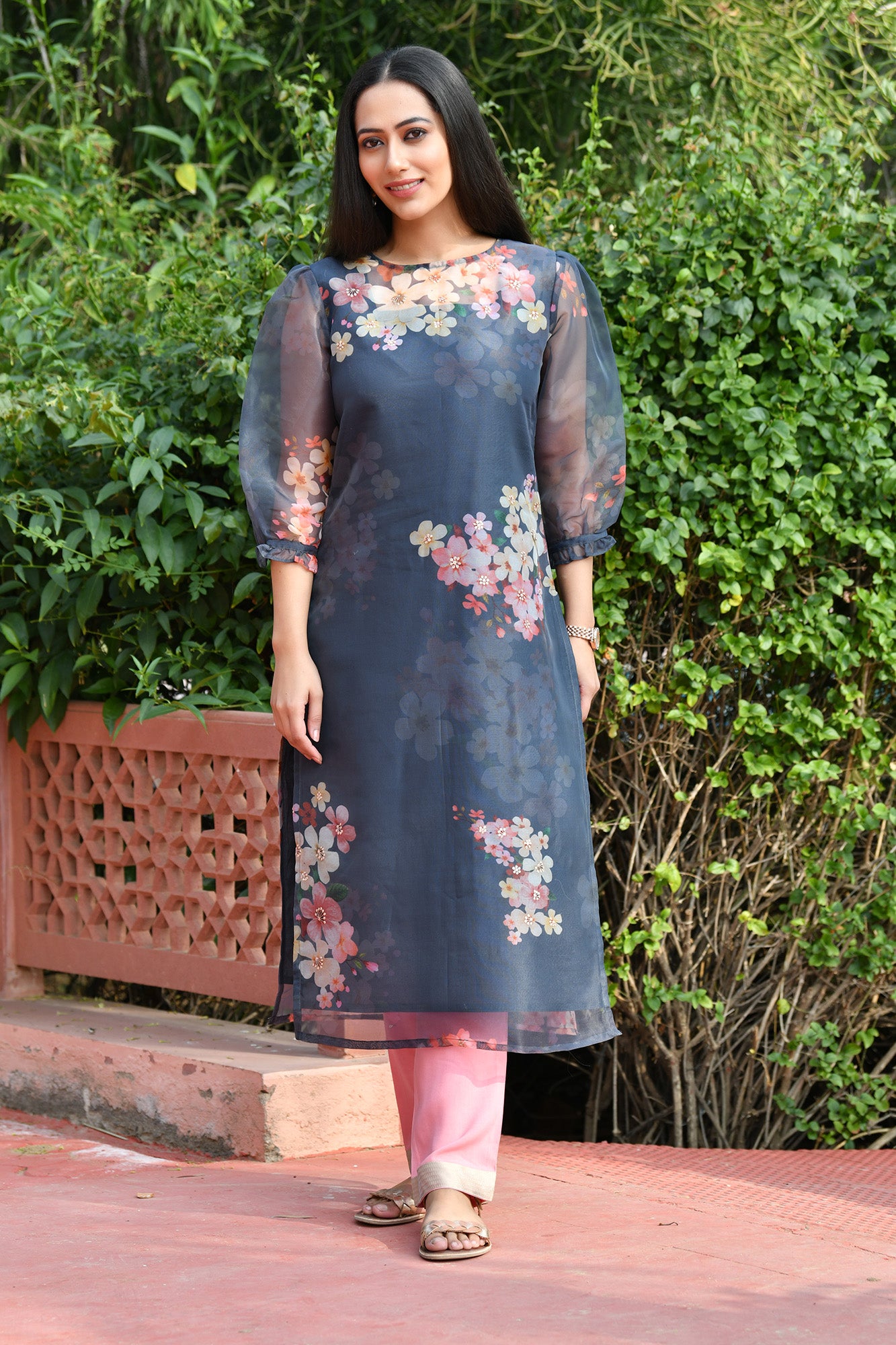 AAHELI ORGANZA PITTAN WORK KURTA WITH PANT