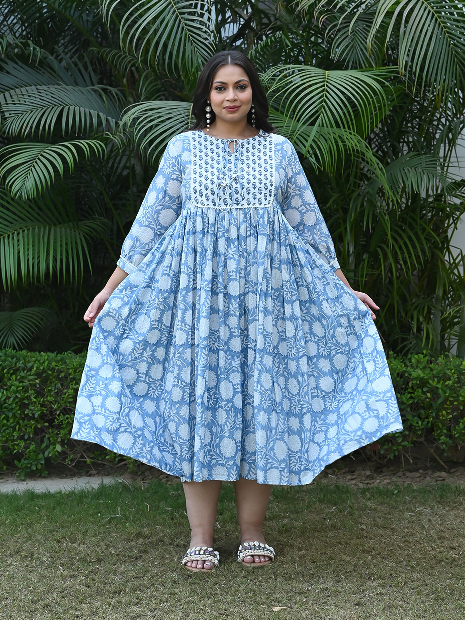 AAHELI NIVYA FLORAL BLOCK PRINTED DRESS