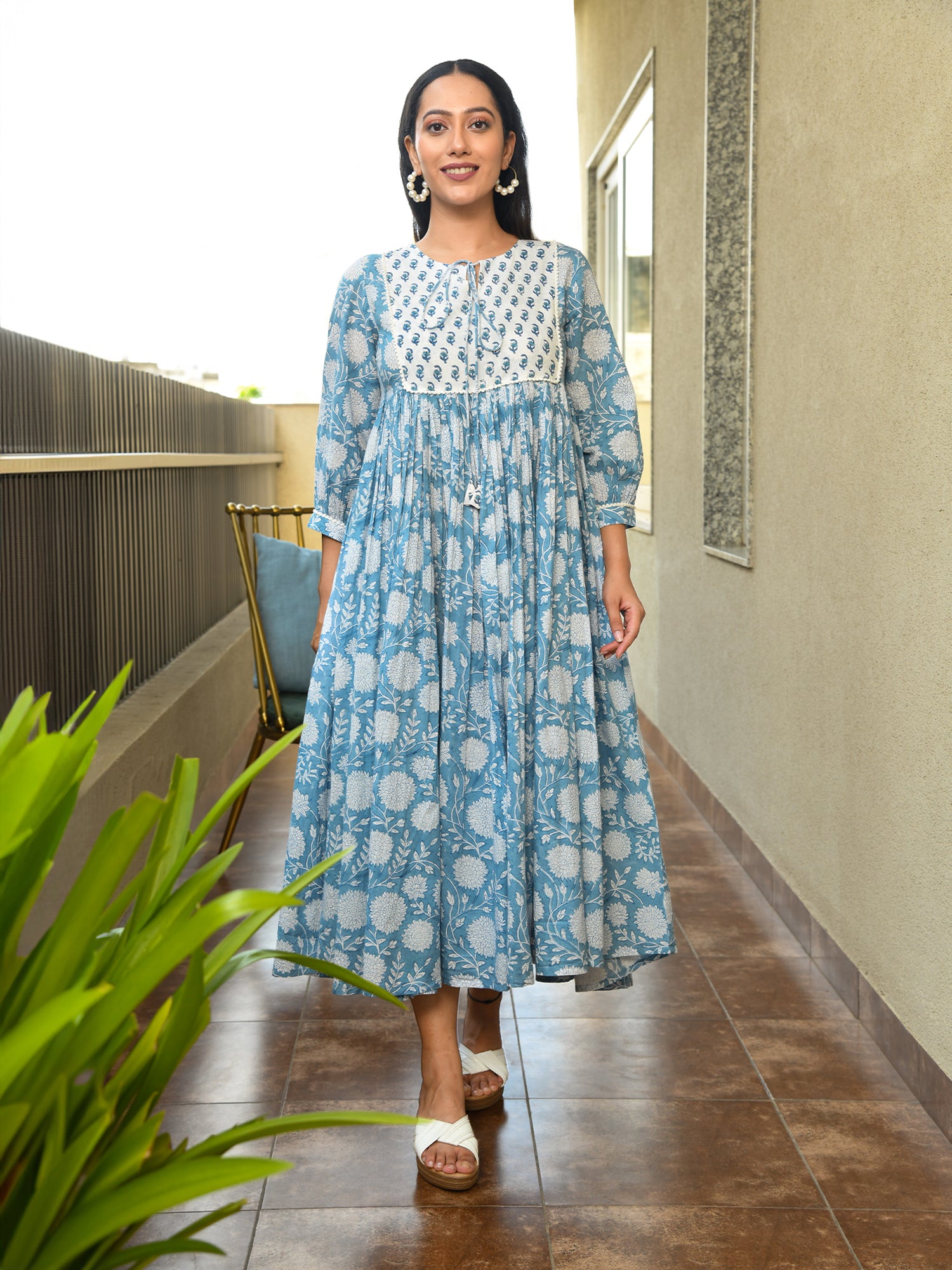 AAHELI NIVYA FLORAL BLOCK PRINTED DRESS