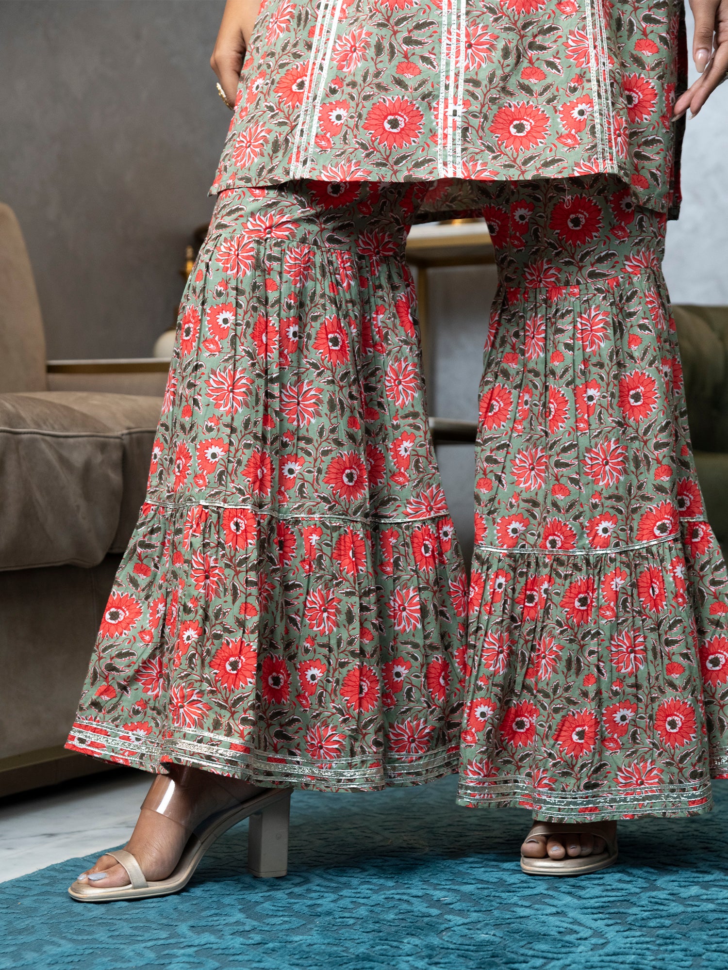 AANYA FLORAL PRINTED KURTI & SHARARA SET