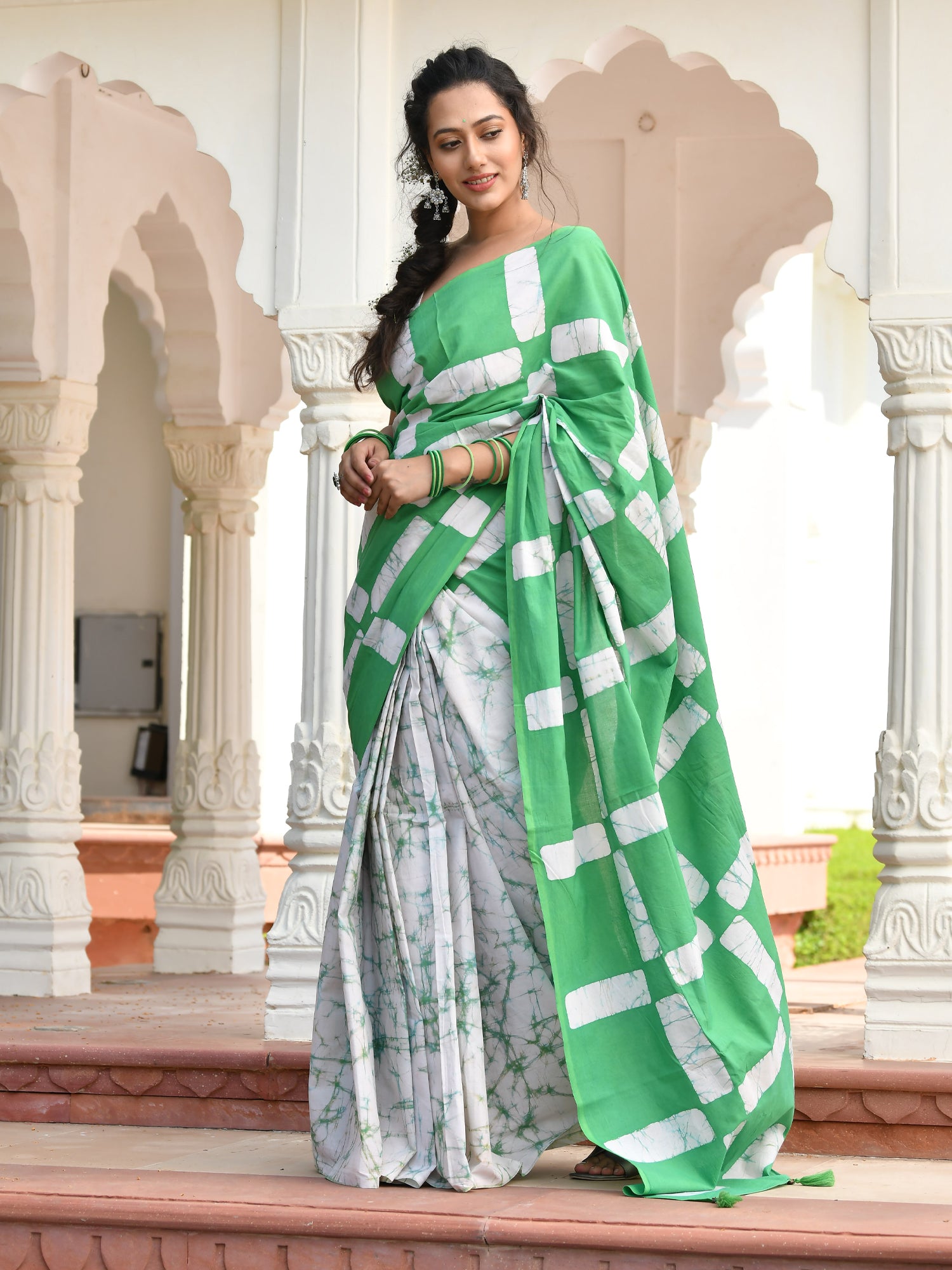 AAHELI SHREENIKA COTTON BATIK SAREE