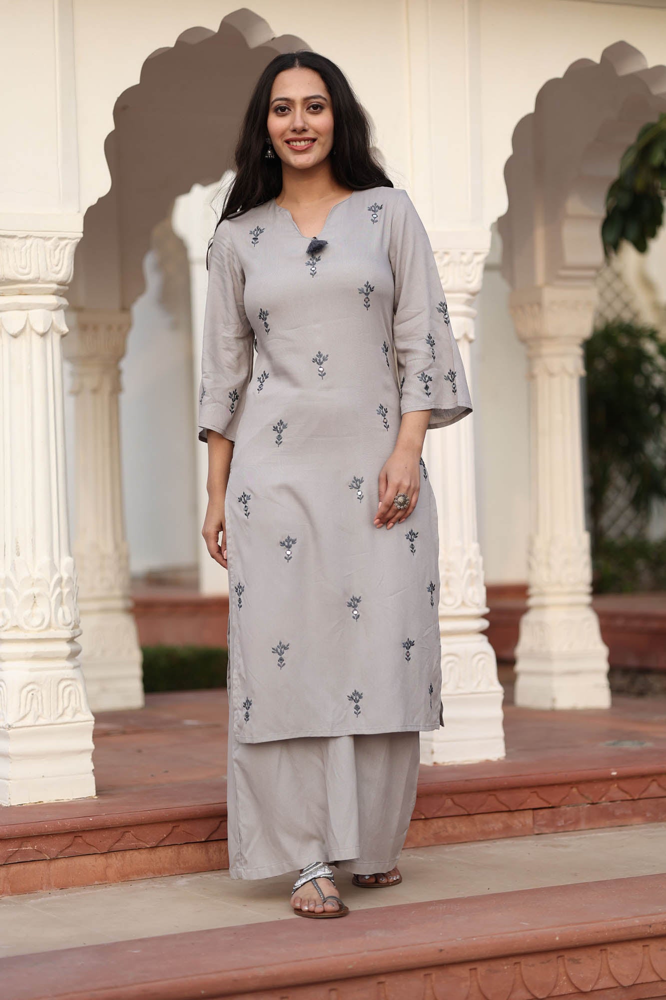 AARADHYA GREY KURTA-PLAZZO SET