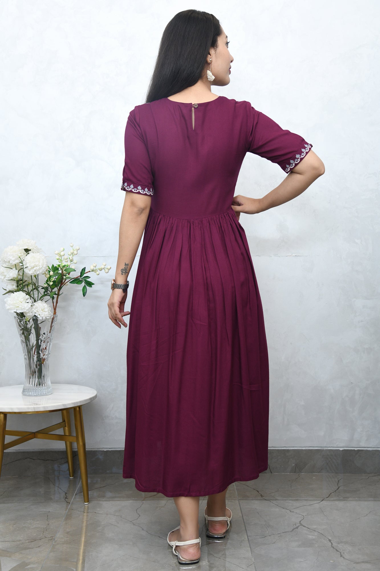 BEETROOT EMBROIDERED DRESS | Relove