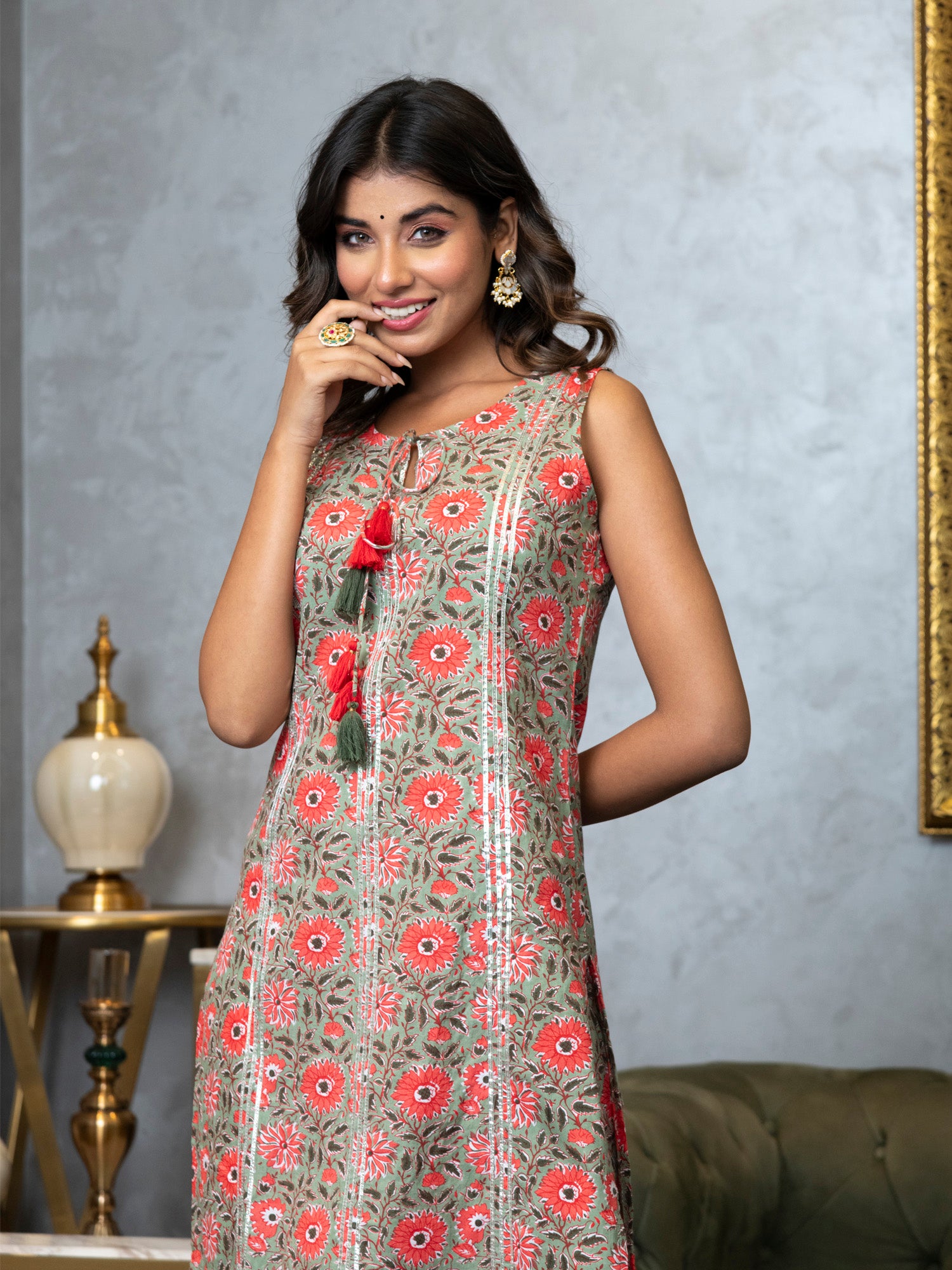 AAHELI AANYA FLORAL PRINTED KURTI & SHARARA SET