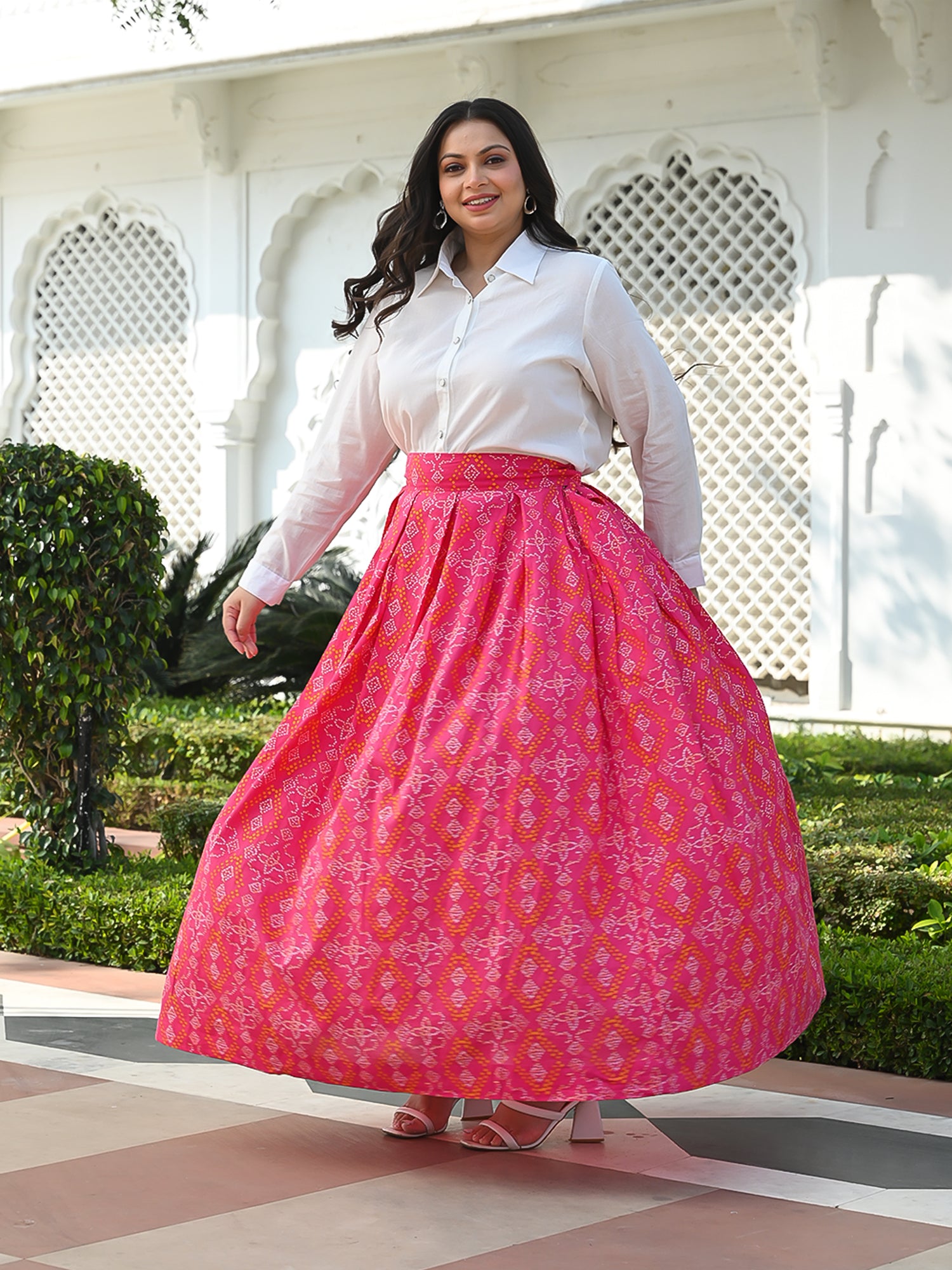 AAHELI LAASYA WHITE SHIRT & PRINTED BANDHANI SKIRT SET