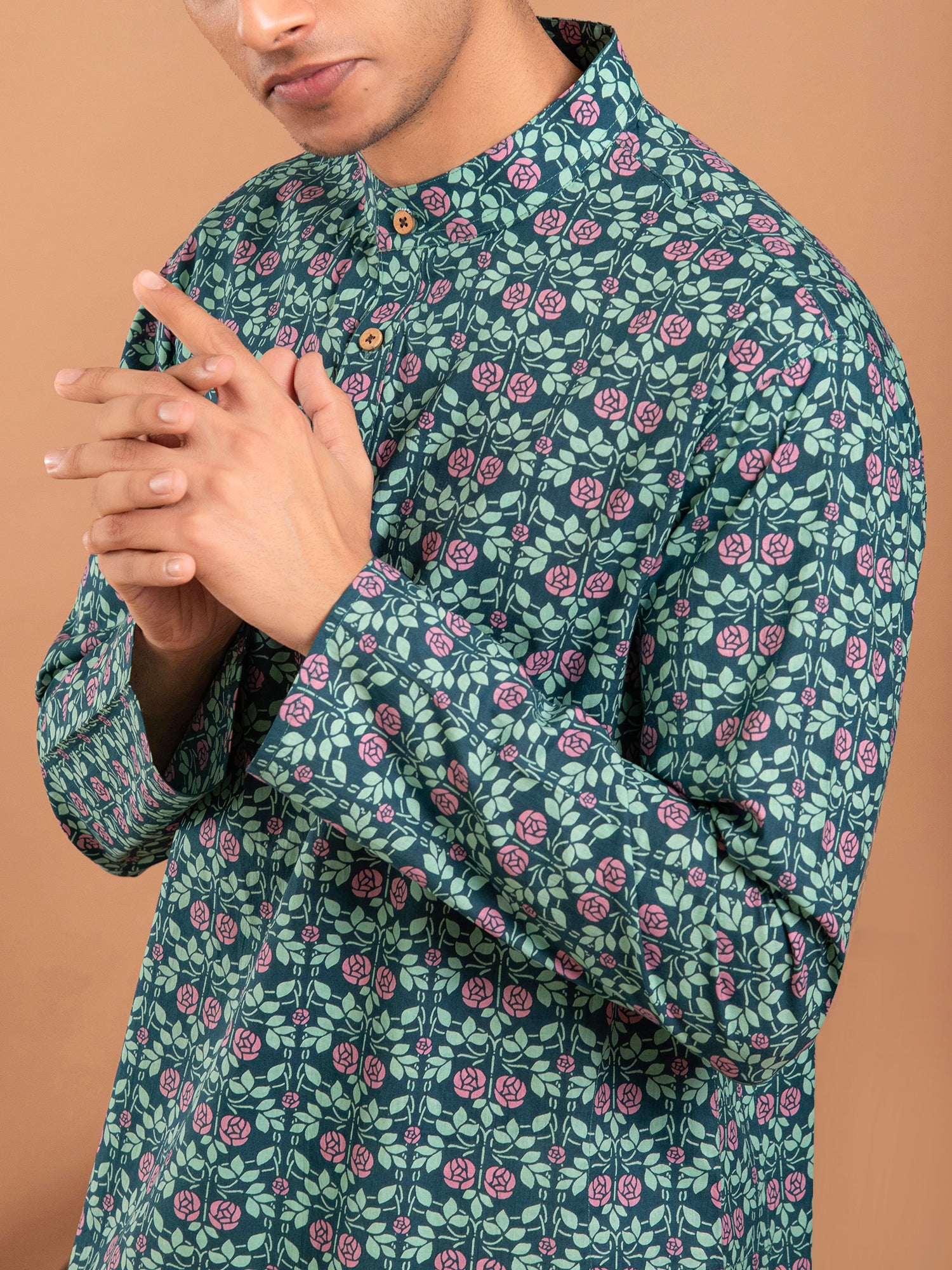AAHELI AYAAN FLORAL JAAL HAND BLOCK PRINTED KURTA-PANT SET