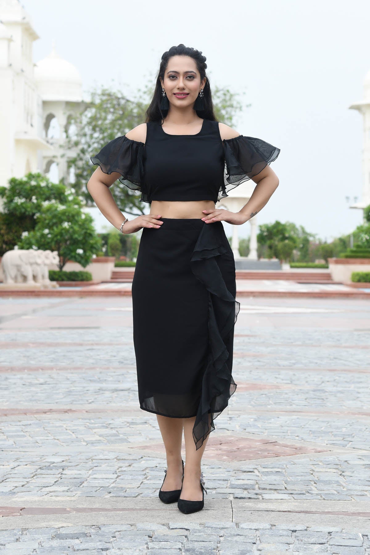 SAESHA BLACK SKIRT & TOP SET