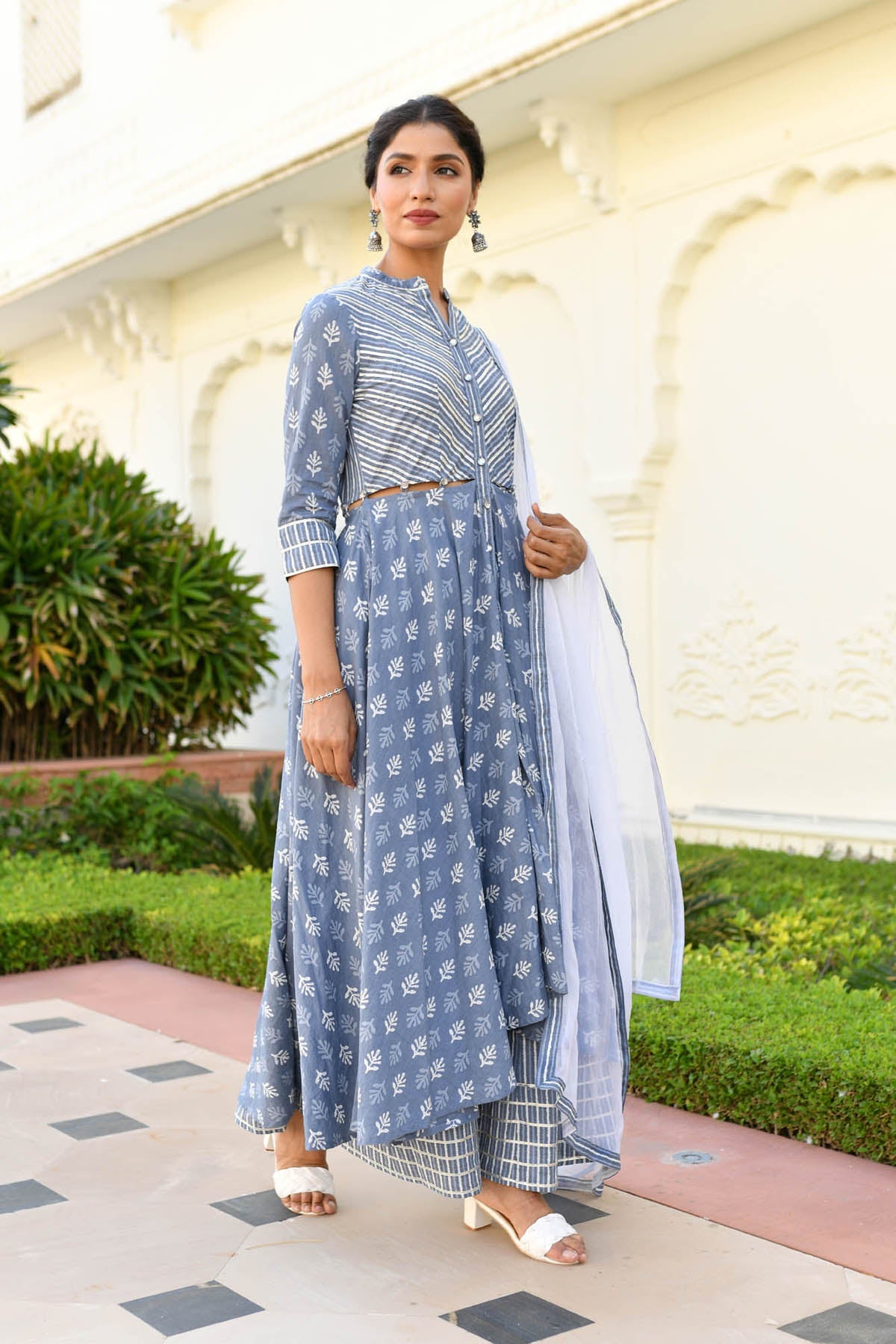 SHRESTHA PRINTED FLARED SUIT SET