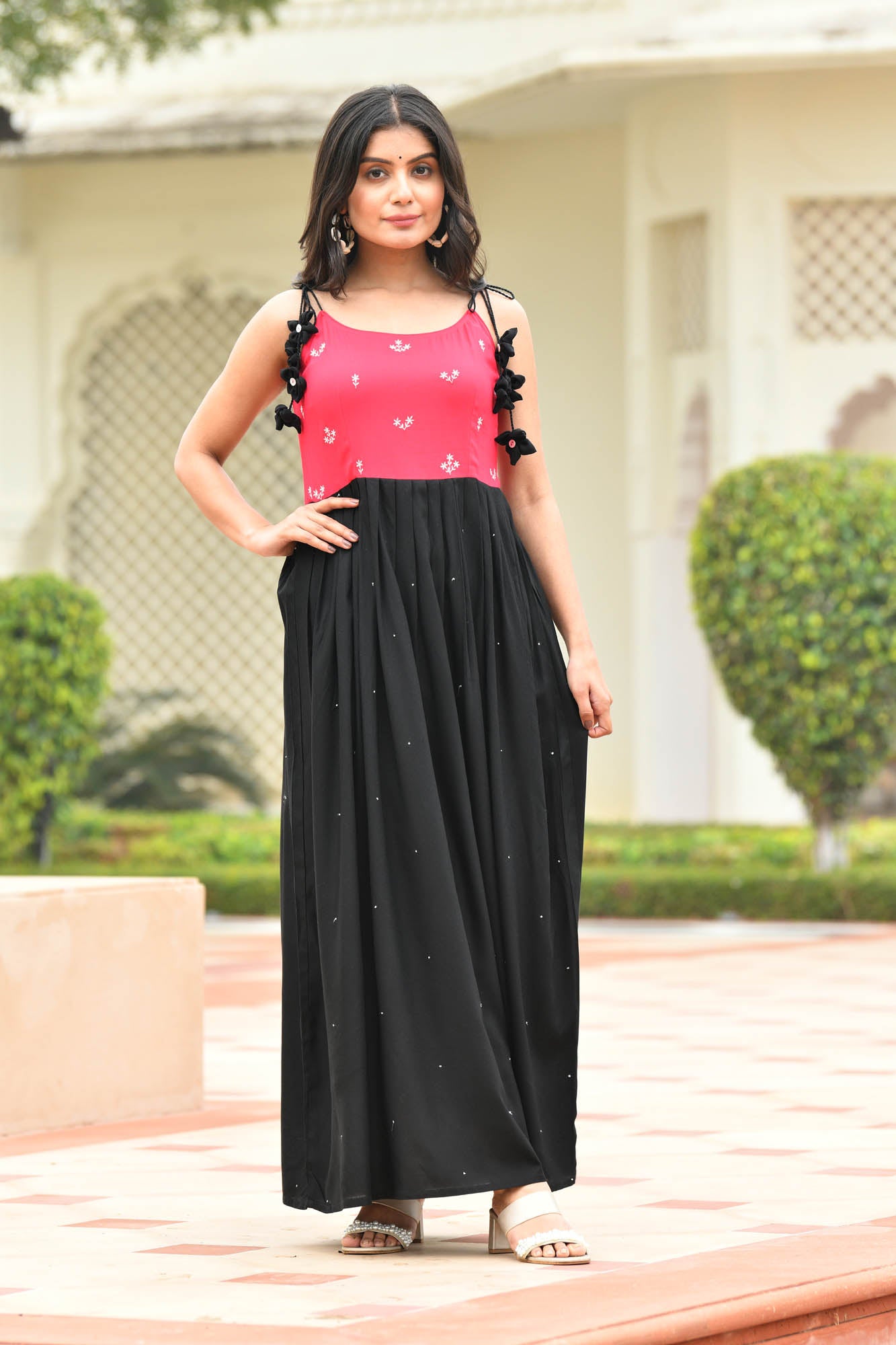 FUCHSIA-BLACK EMBROIDERED RAYON DRESS